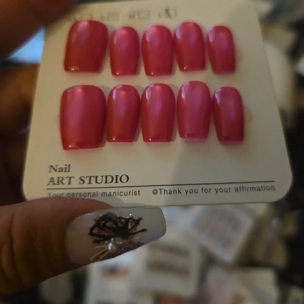 Unbranded Pink Press-On Nail Set - Shiny Fuchsia Finish 05458